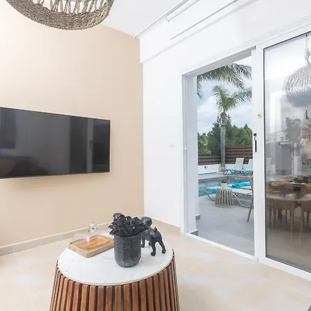 Evelmar Villa